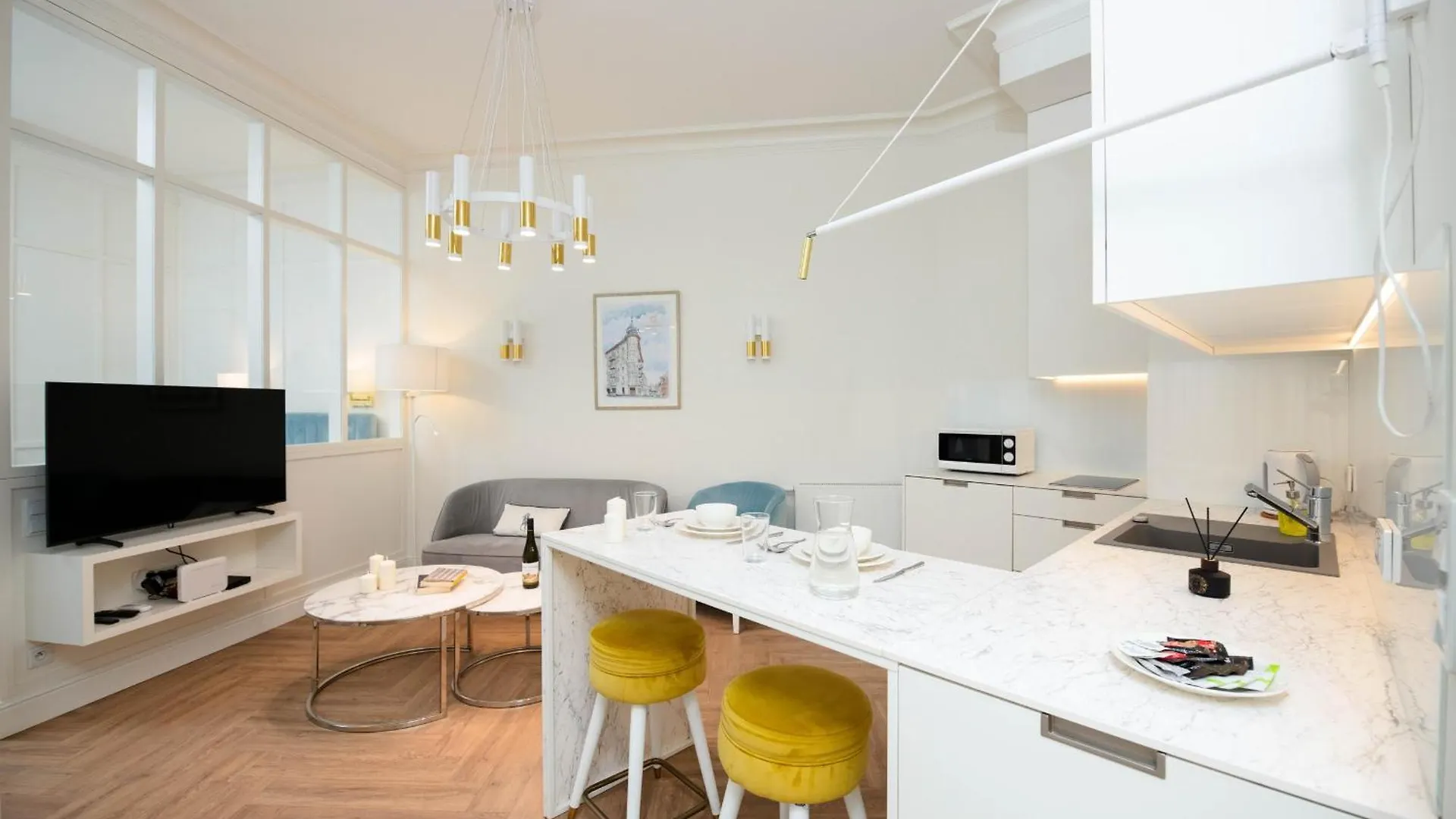 Apartment Poznan Zelazko - Downtown Studio, Top Location By Rentujemy Poland